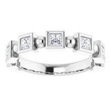 Charger l&#39;image dans la galerie, Jonc anniversaire platine 5/8 CTW Diamond
