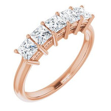 Charger l&#39;image dans la galerie, 14K Rose 3.25x3.25 mm Carré 1 CTW Diamond Anniversary Band
