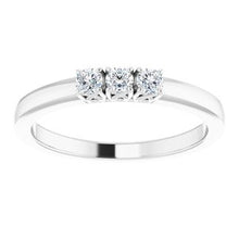 Charger l&#39;image dans la galerie, Bague anniversaire platine 3/4 CTW diamant
