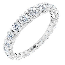 Load image into Gallery viewer, Graduated Eternity Band
