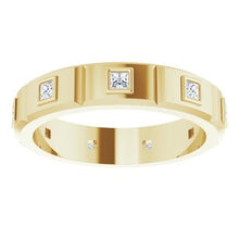 Load image into Gallery viewer, 14K Yellow 1/2 CTW Mens Diamond Ring Size 11
