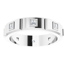 Load image into Gallery viewer, Platinum 1/2 CTW Mens Diamond Ring Size 8
