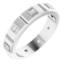 Load image into Gallery viewer, Platinum 1/2 CTW Mens Diamond Ring Size 12
