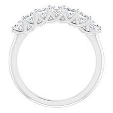 Charger l&#39;image dans la galerie, Bande d&#39;anniversaire en platine 1 1/8 CTW Diamond
