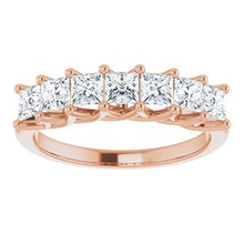 Charger l&#39;image dans la galerie, 14K Rose 1 1/8 CTW Diamond Anniversary Band
