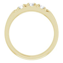 Charger l&#39;image dans la galerie, Bande d&#39;anniversaire en diamant 14K jaune 5/8 CTW

