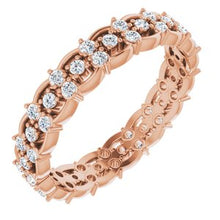 Charger l&#39;image dans la galerie, 14K Rose 5/8 CTW Diamond Eternity Band Taille 8

