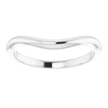 Load image into Gallery viewer, Sterling Silver  7 mm Round Wedding Band
