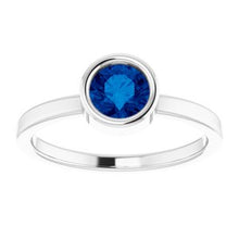 Load image into Gallery viewer, Platinum Blue Sapphire Ring
