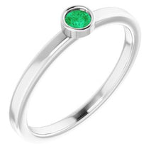 Charger l'image dans la galerie, Sterling Silver 3 mm Round Chatham¬Æ Lab-Created Emerald Ring
