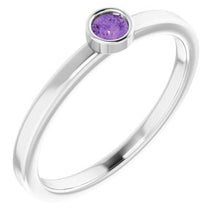 Charger l'image dans la galerie, Sterling Silver Amethyst Ring
