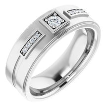 Load image into Gallery viewer, Platinum 1/6 CTW Diamond Men's Ring
