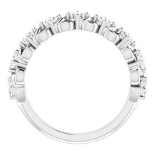 Charger l&#39;image dans la galerie, Bande d&#39;anniversaire en diamant 14K blanc 5/8 CTW
