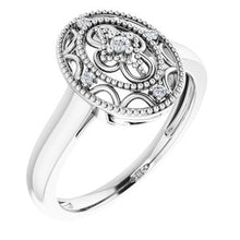 Charger l'image dans la galerie, Sterling Silver .05 CTW Diamond Ring Size 6
