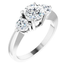 Charger l&#39;image dans la galerie, Sterling Silver 6.5 mm Round Cubic Zirconia Three-Stone Ring Size 6
