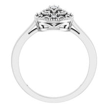 Charger l'image dans la galerie, Sterling Silver .05 CTW Diamond Ring Size 7

