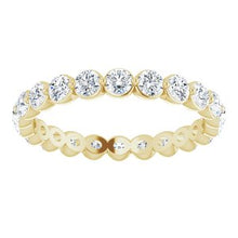 Charger l&#39;image dans la galerie, 14K Yellow 1 1/3 CTW Diamond Eternity Band Taille 7,5
