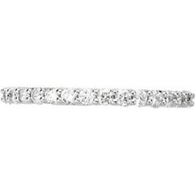 Charger l&#39;image dans la galerie, 18K White 1 CTW Diamond Eternity Band Taille 8
